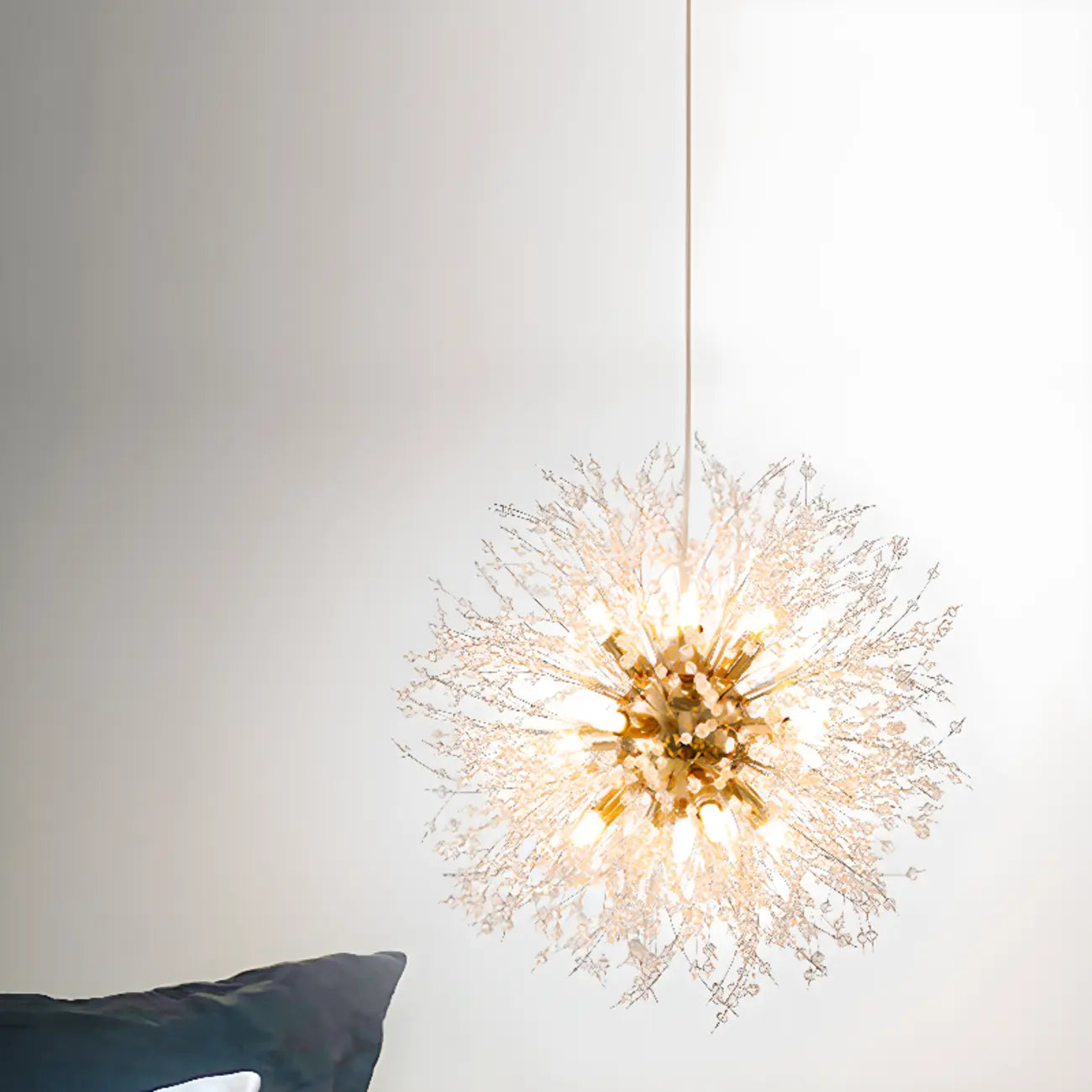 Lustre moderne en cristal avec motif en étoile