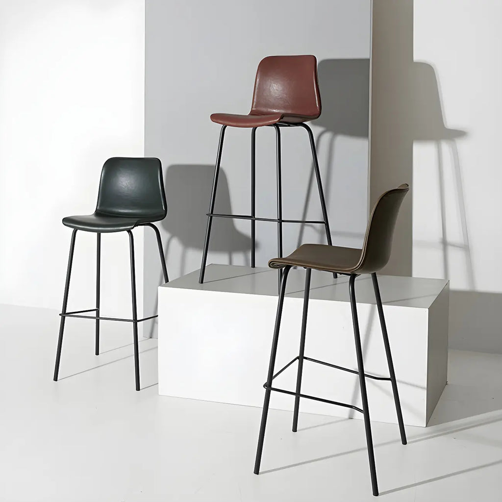 Tabourets de bar en cuir avec dossier et structure en métal marron