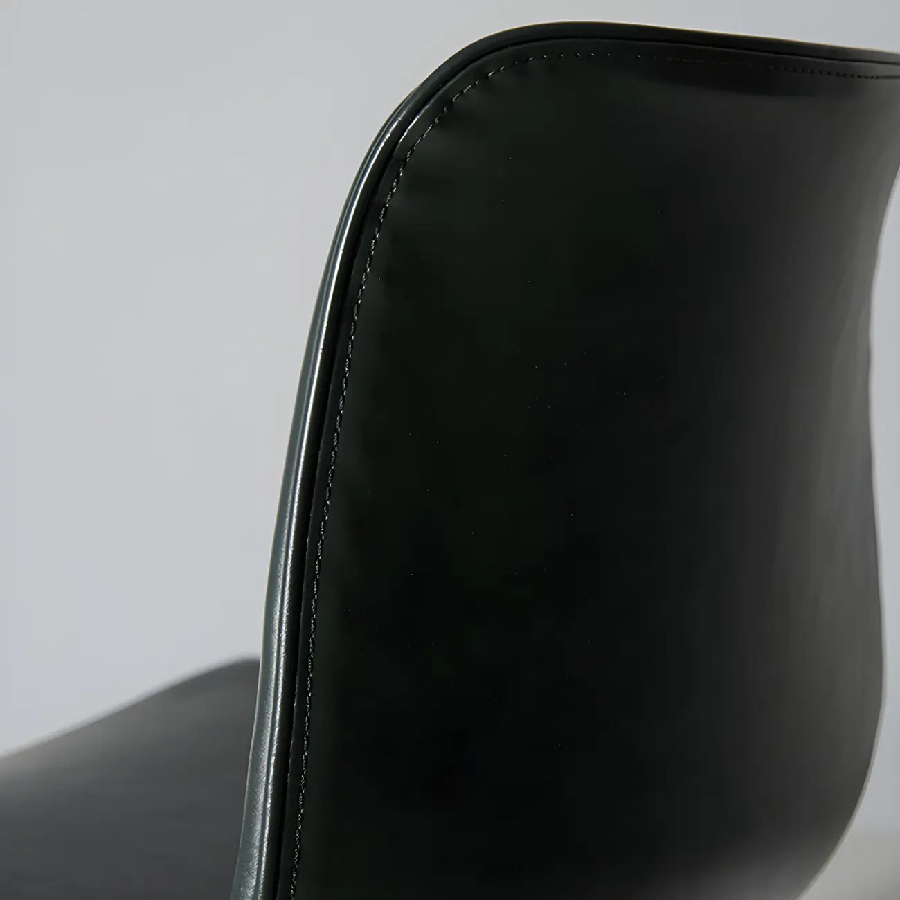 Tabourets de bar en cuir avec dossier et structure en métal marron