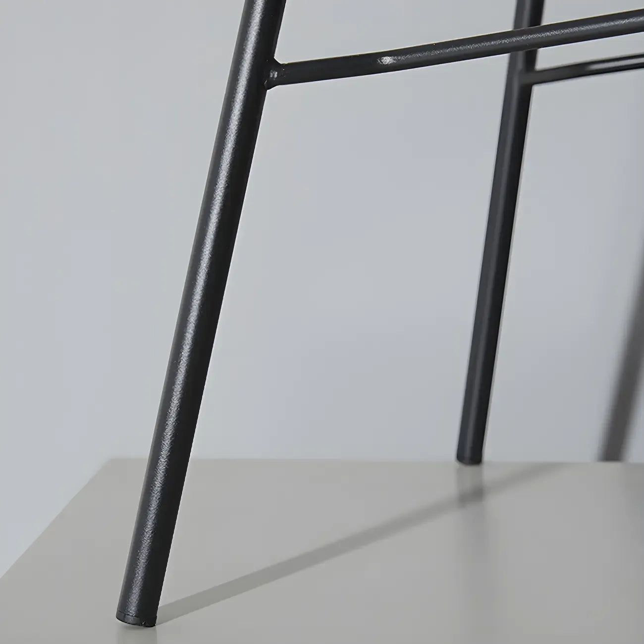 Tabourets de bar en cuir avec dossier et structure en métal marron