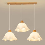 Suspension LED florale en verre opale à 3 lumières pour salle à manger
