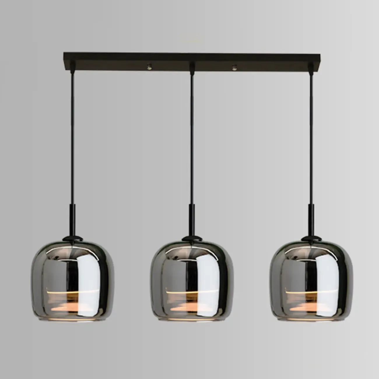 Suspension moderne à 3 lumières en verre noir en forme de bocal