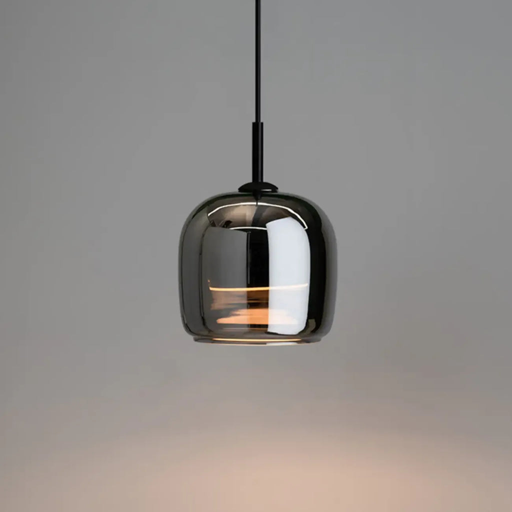 Suspension moderne à 3 lumières en verre noir en forme de bocal