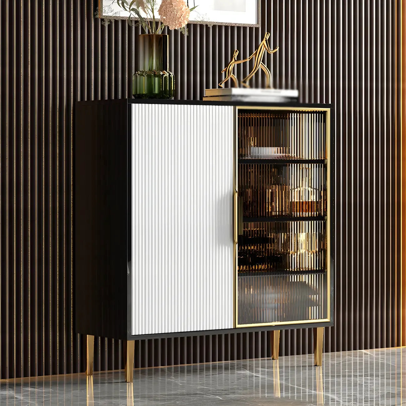 Buffet/buffet en bois laqué brillant avec placards