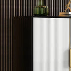 Buffet/buffet en bois laqué brillant avec placards