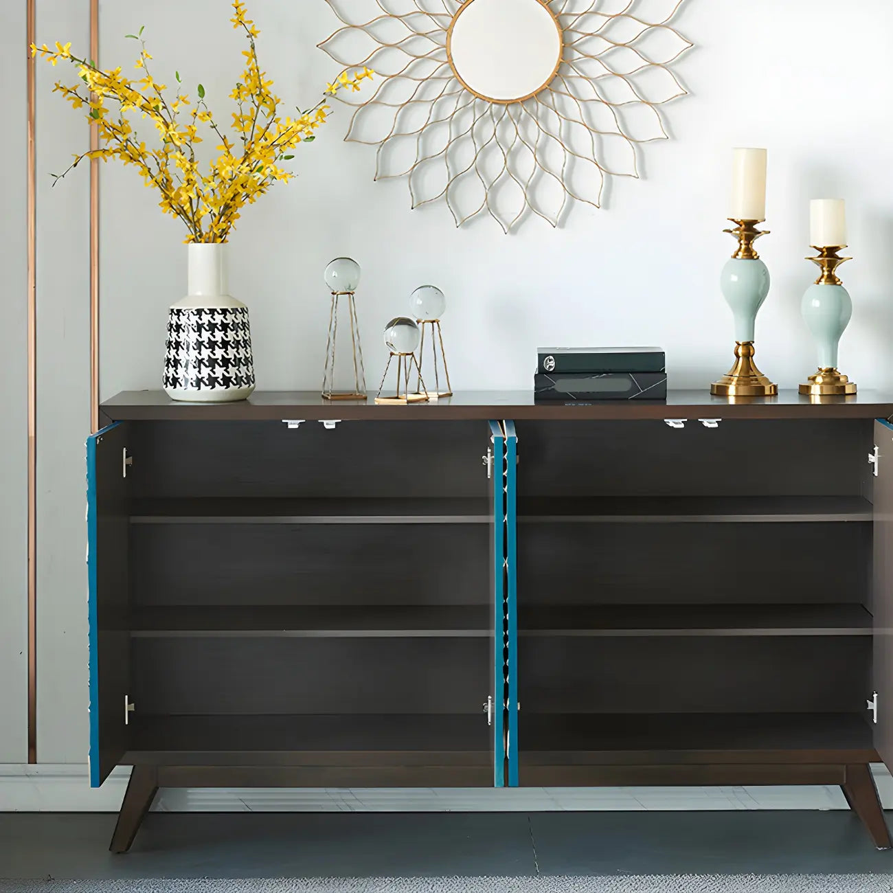 Buffet moderne en bois de bouleau brun avec 2 portes