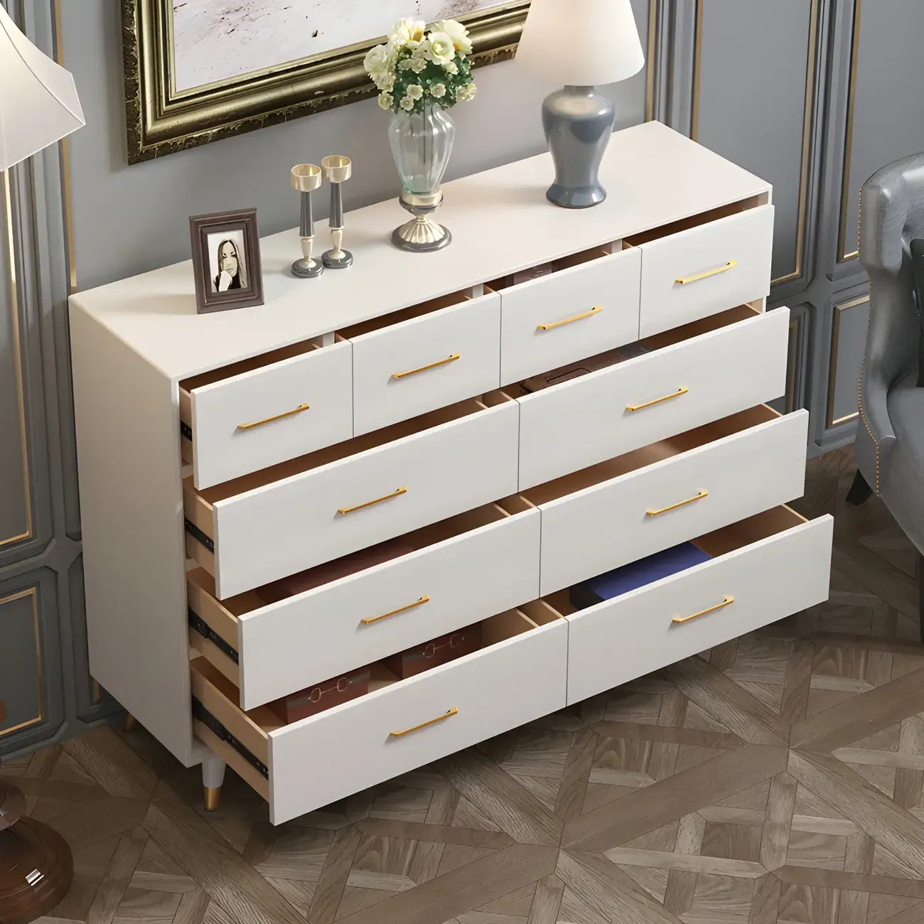 Buffet glamour en bois de bouleau avec plusieurs tiroirs