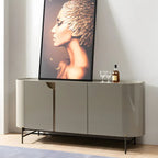Buffet minimaliste en bois gris avec rangements