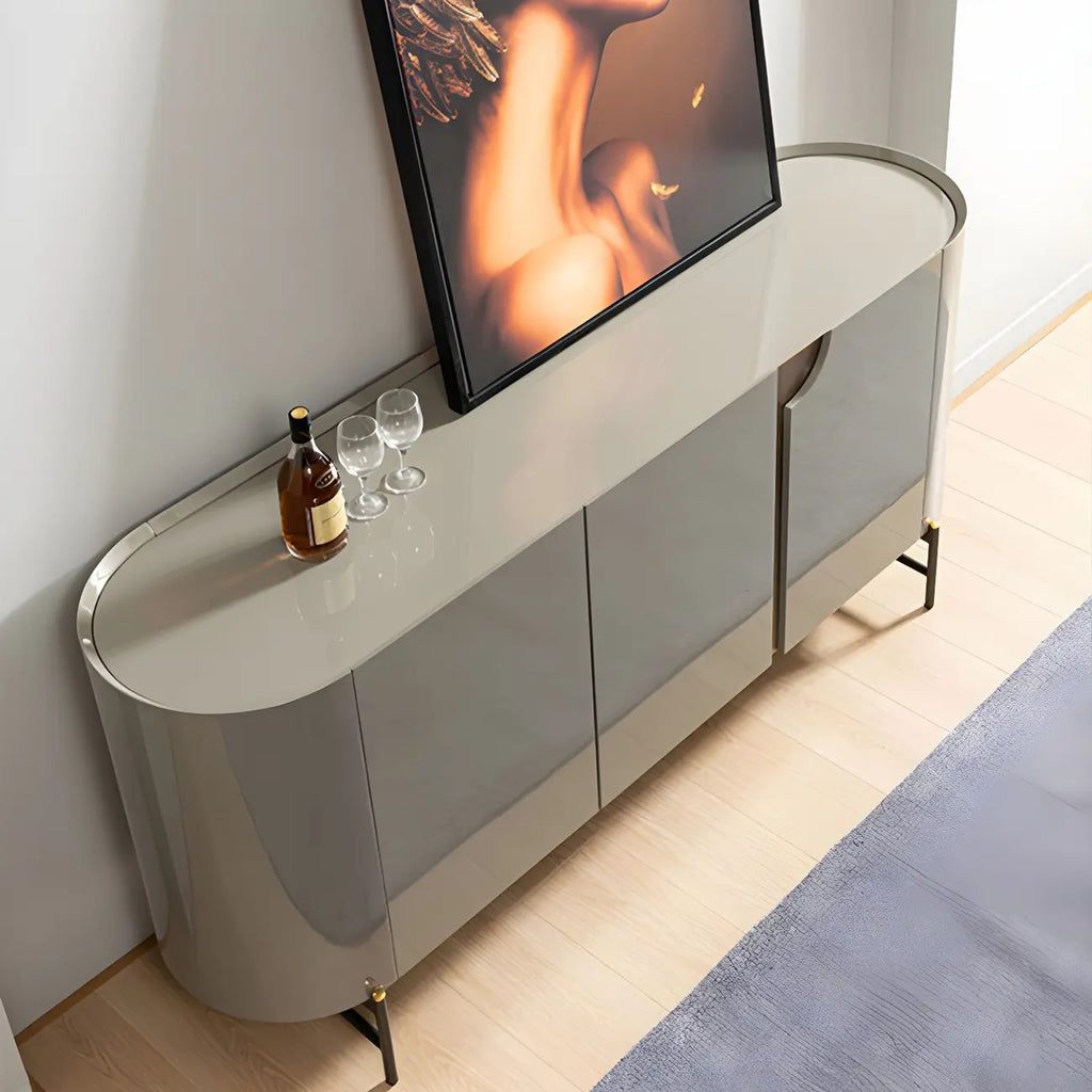 Buffet minimaliste en bois gris avec rangements