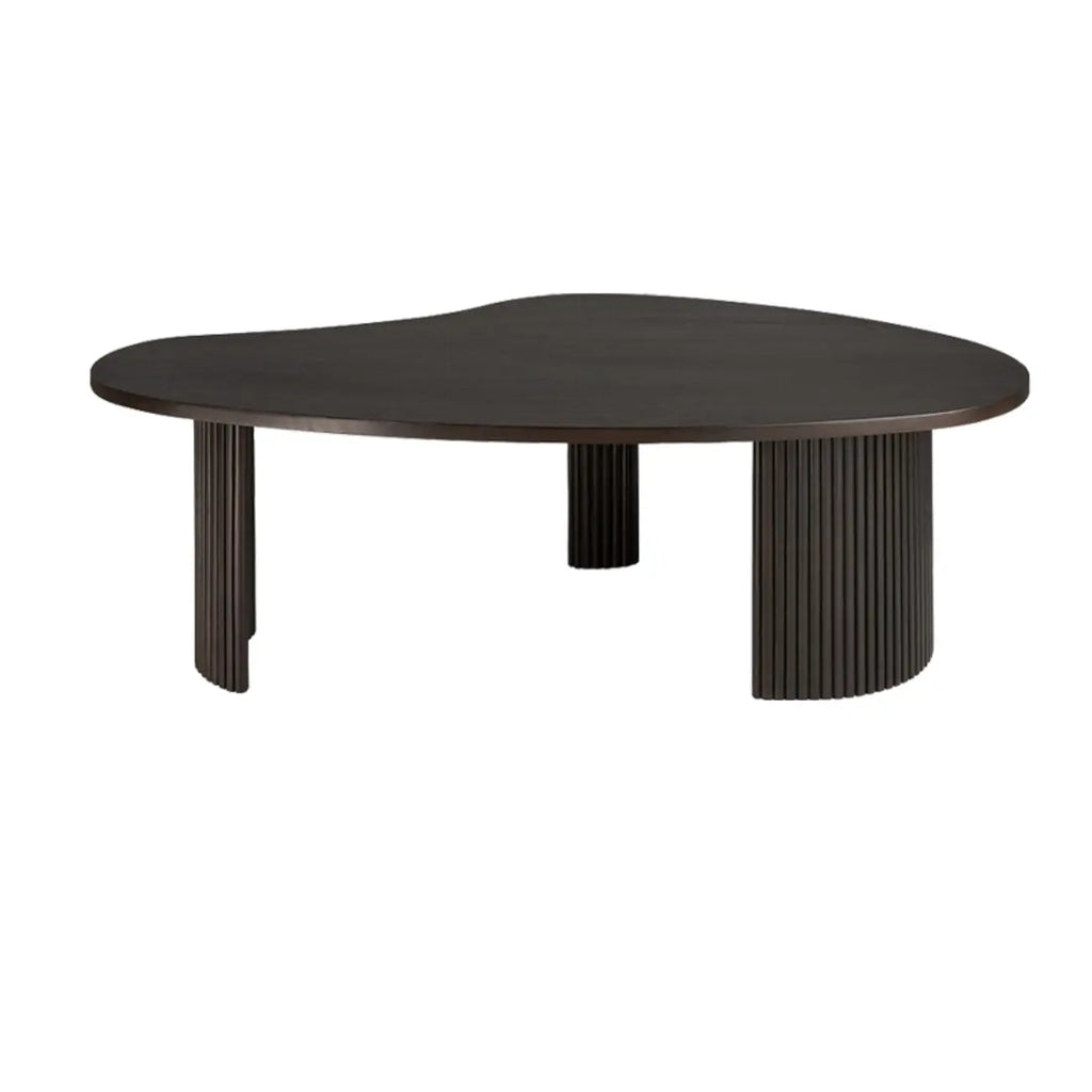 Table basse contemporaine en bois noir de forme unique
