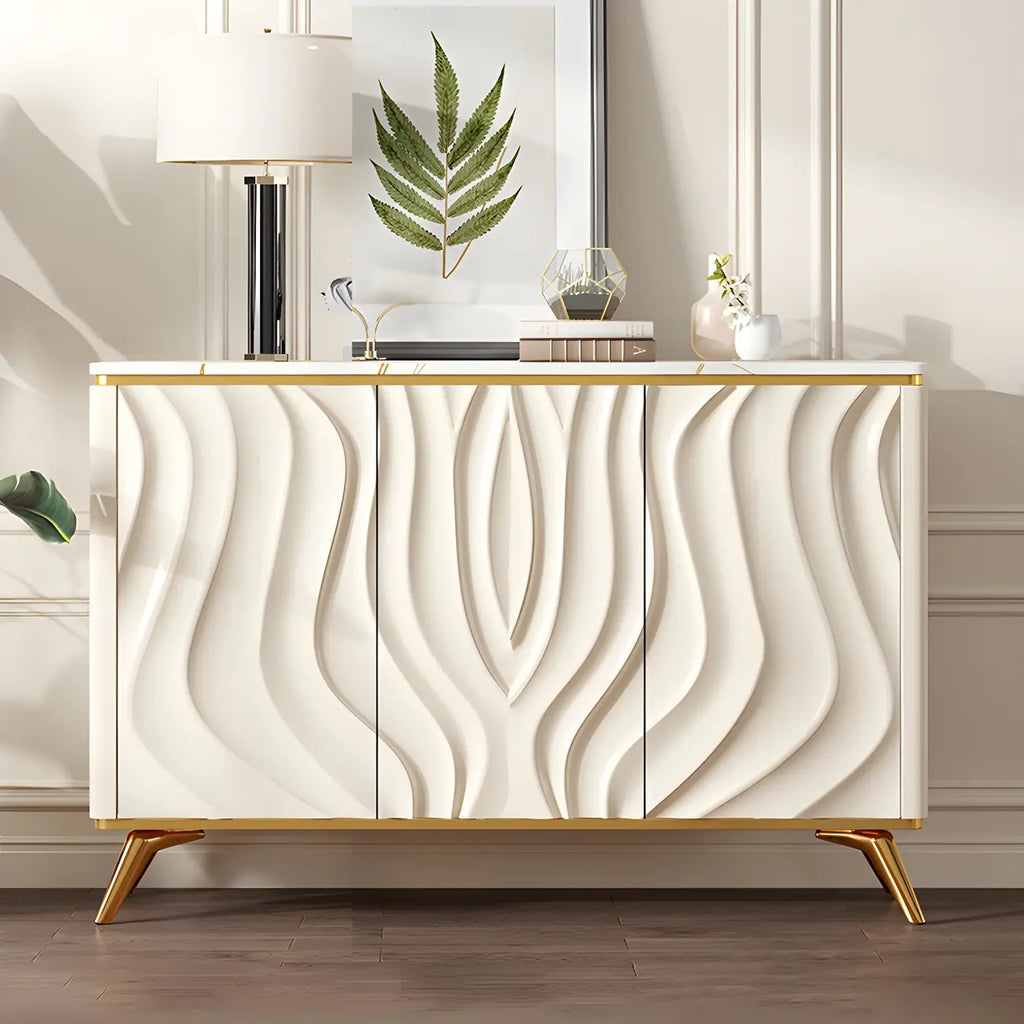 Buffet en bois blanc cassé glamour avec porte sculptée