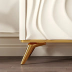 Buffet en bois blanc cassé glamour avec porte sculptée