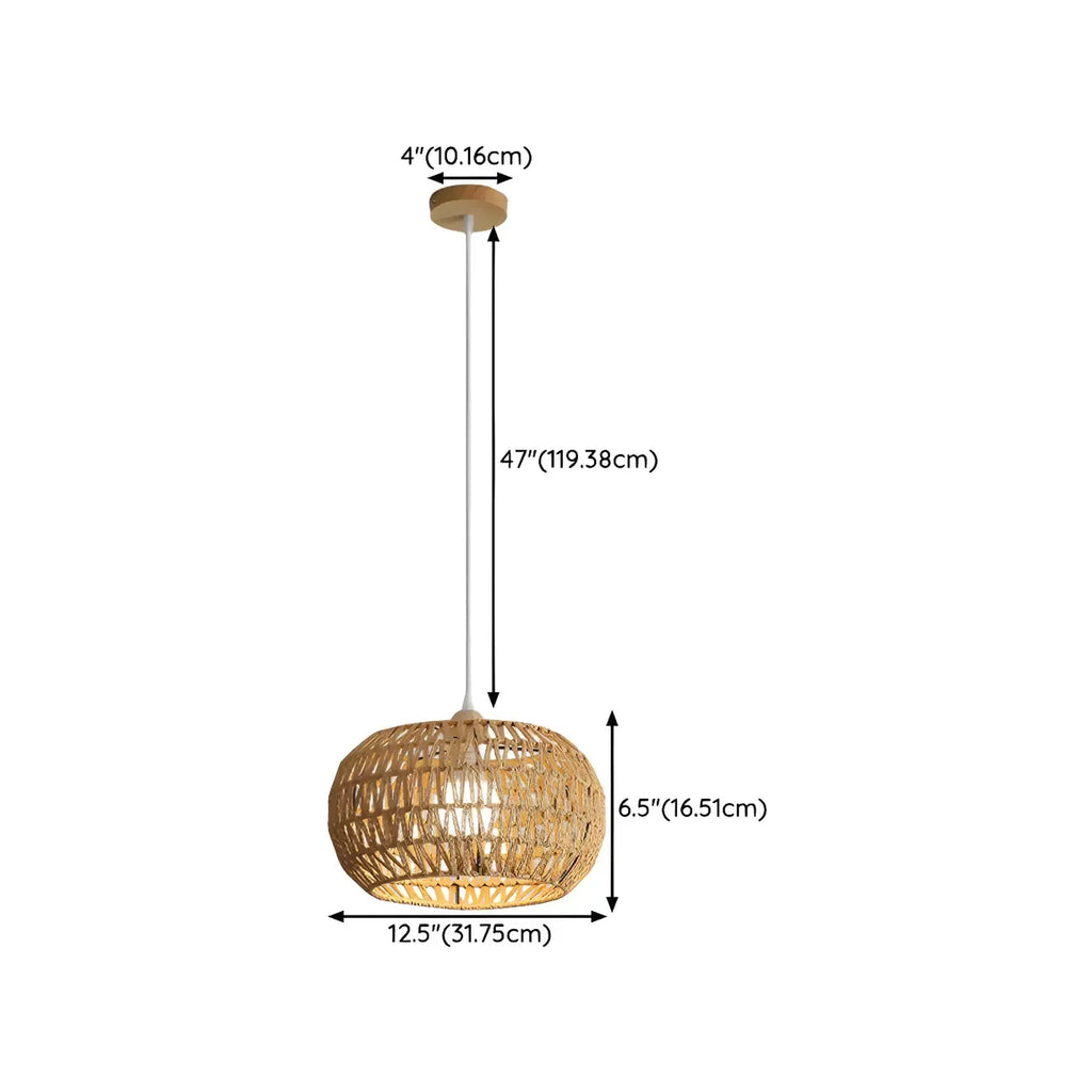 Suspension en rotin brun naturel pour une décoration de salle à manger moderne
