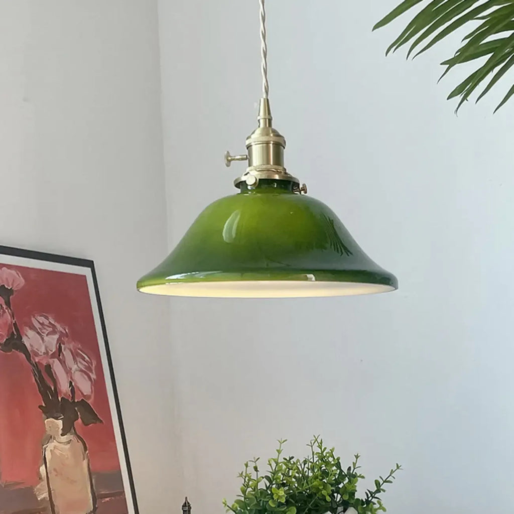 Suspension vintage en forme de dôme vert avec verre brillant pour salon