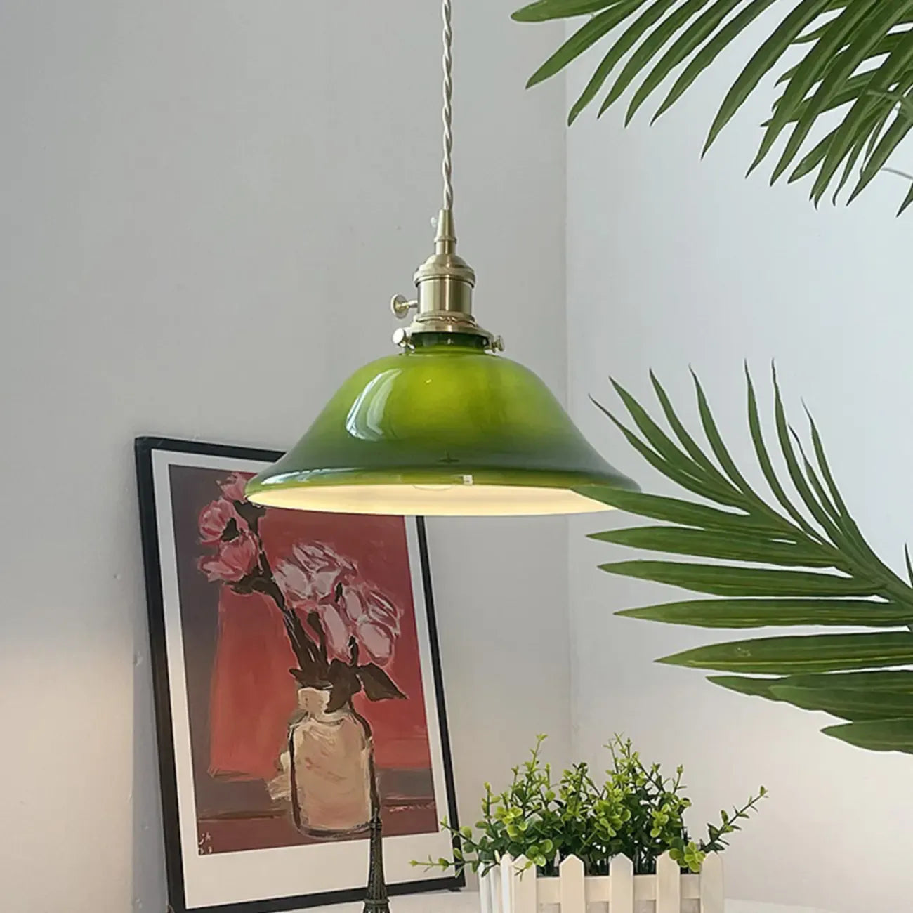 Suspension vintage en forme de dôme vert avec verre brillant pour salon