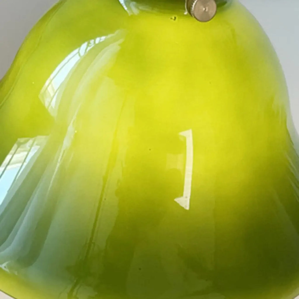 Suspension vintage en forme de dôme vert avec verre brillant pour salon