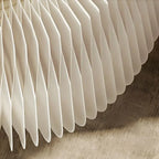 Table d'appoint ronde pliable blanche de style tambour avec rangement
