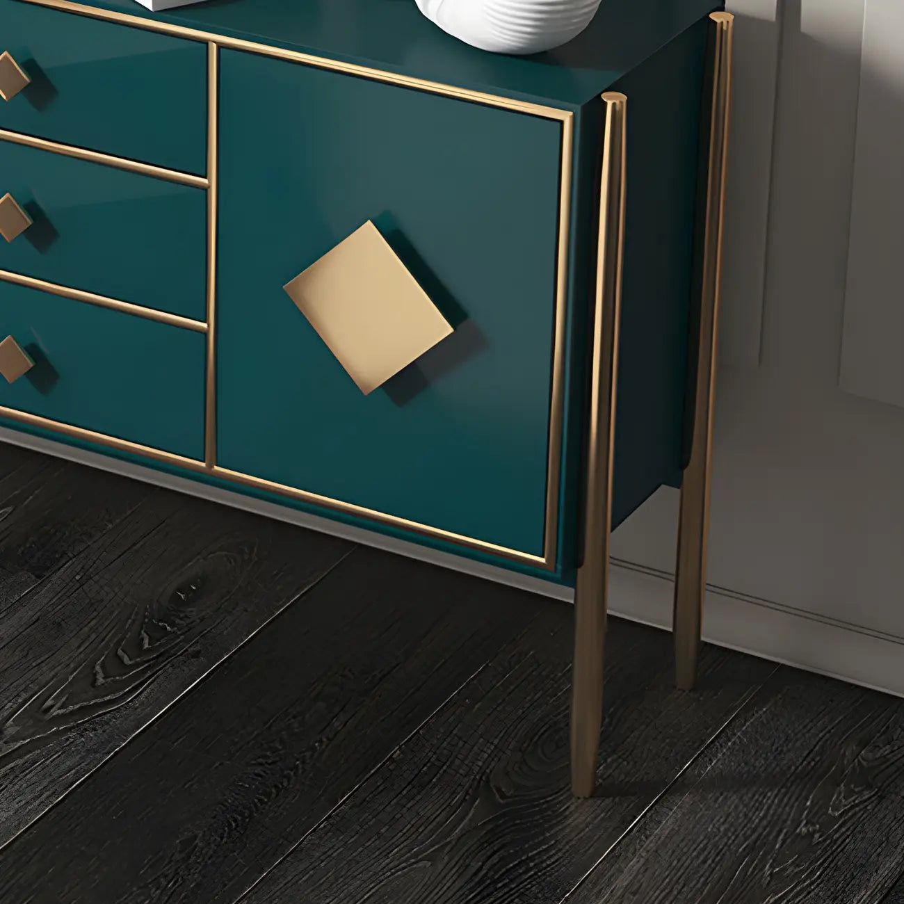 Buffet de luxe en bois avec 3 tiroirs et 2 placards