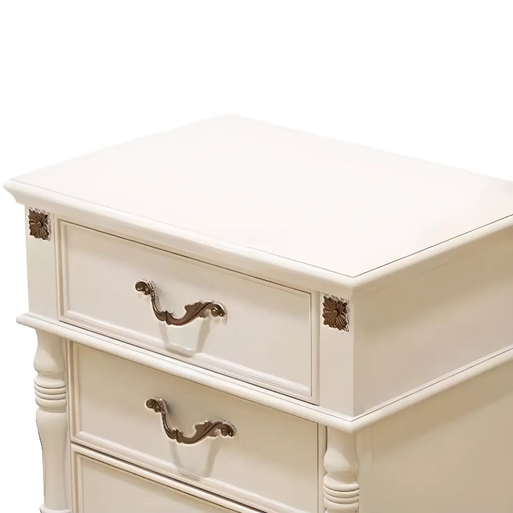 Table de chevet élégante en bois blanc avec 3 tiroirs de rangement