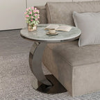Table d'appoint ronde moderne en marbre en forme de C pour salon