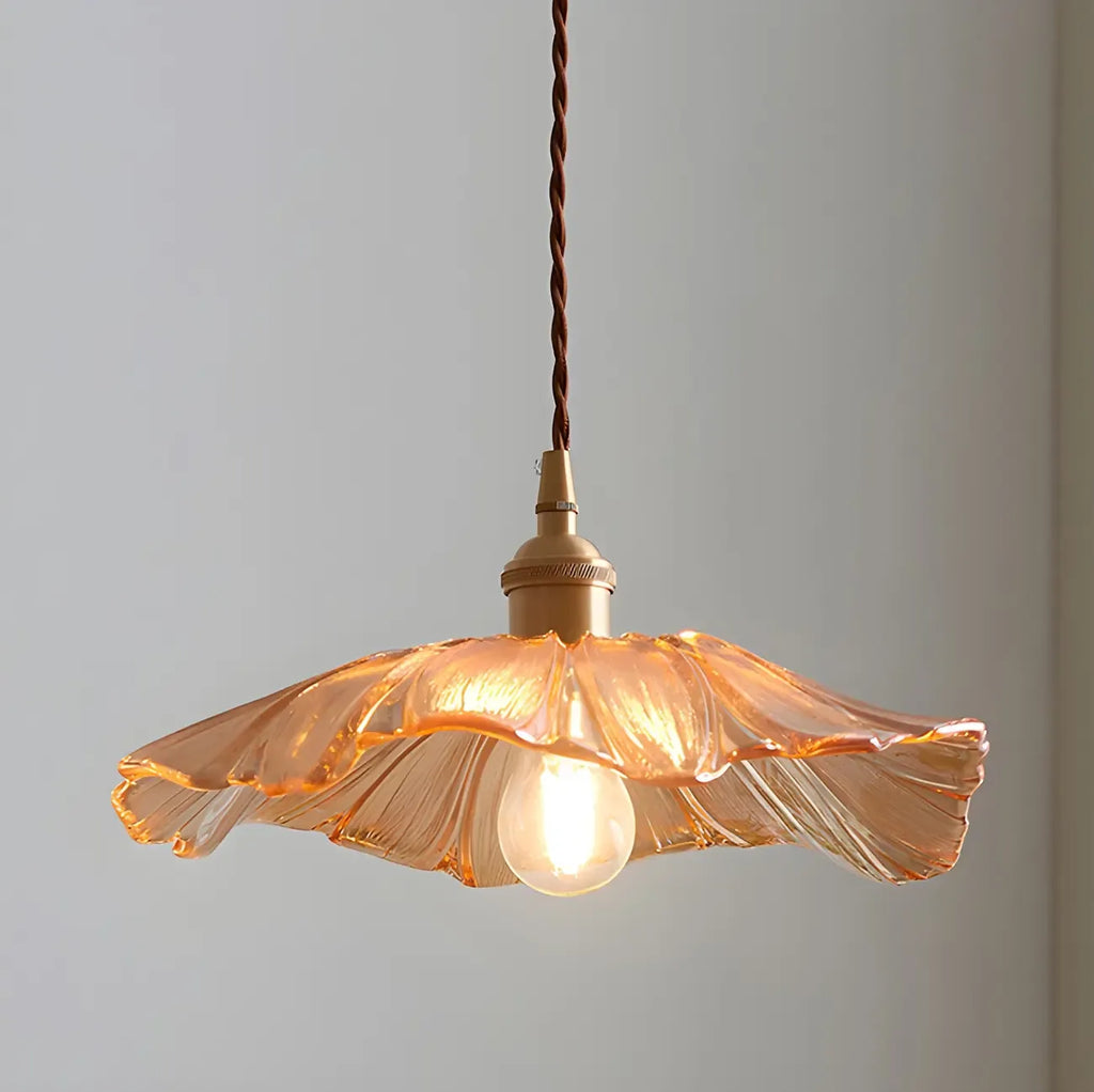 Suspension design en verre transparent en forme de feuille de lotus pour chambre à coucher