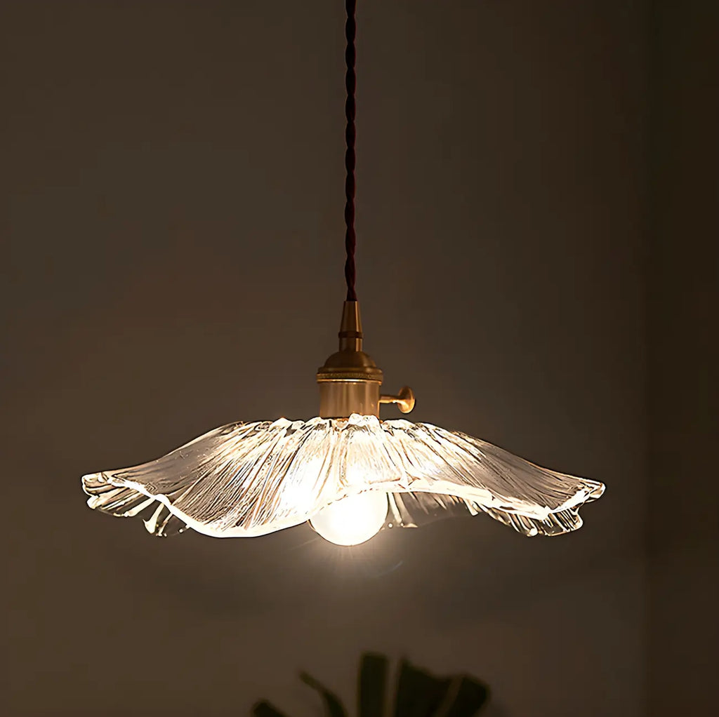 Suspension design en verre transparent en forme de feuille de lotus pour chambre à coucher