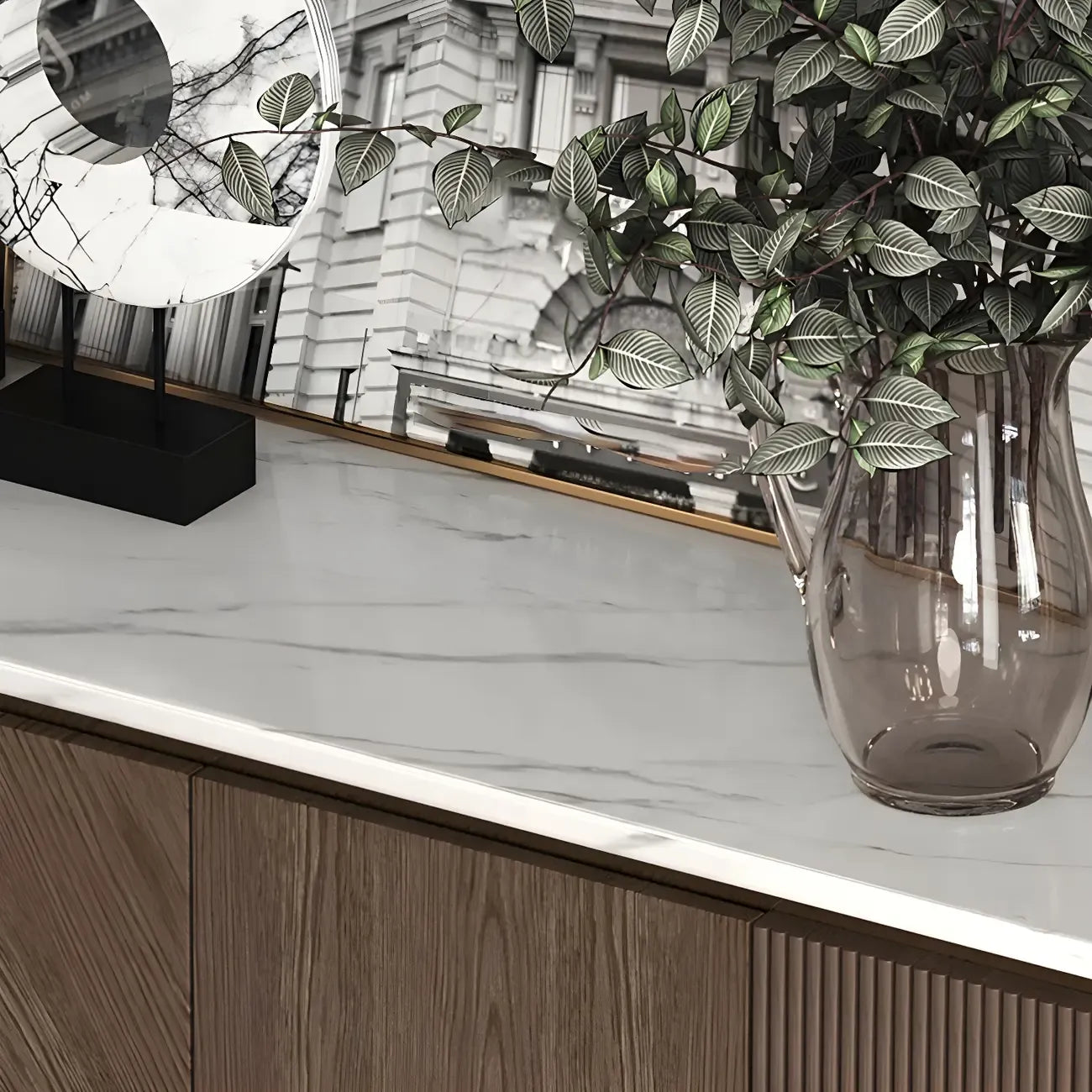 Buffet en bois brun glamour avec plateau en marbre