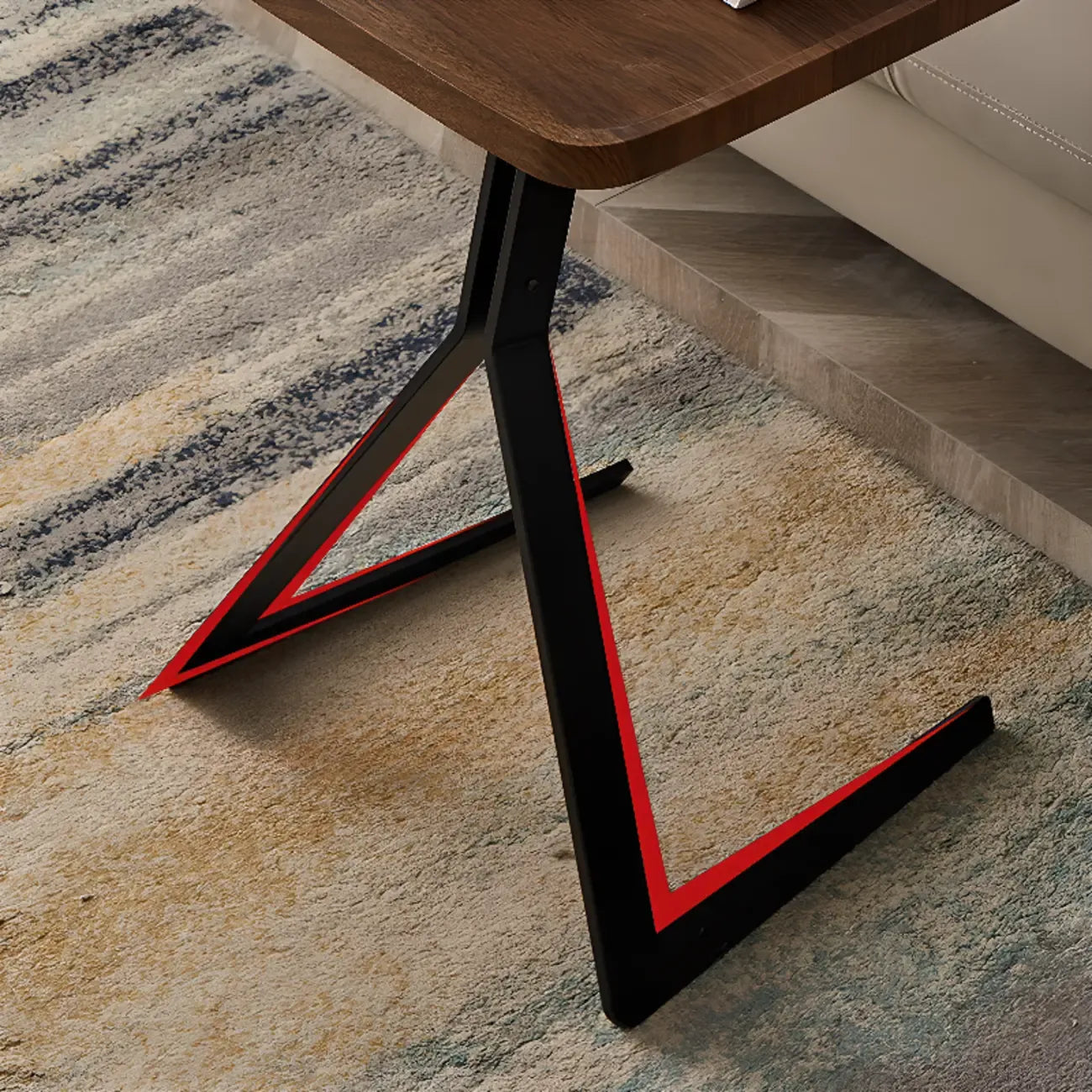 Table d'appoint ronde en bois brun de forme C avec pieds en métal