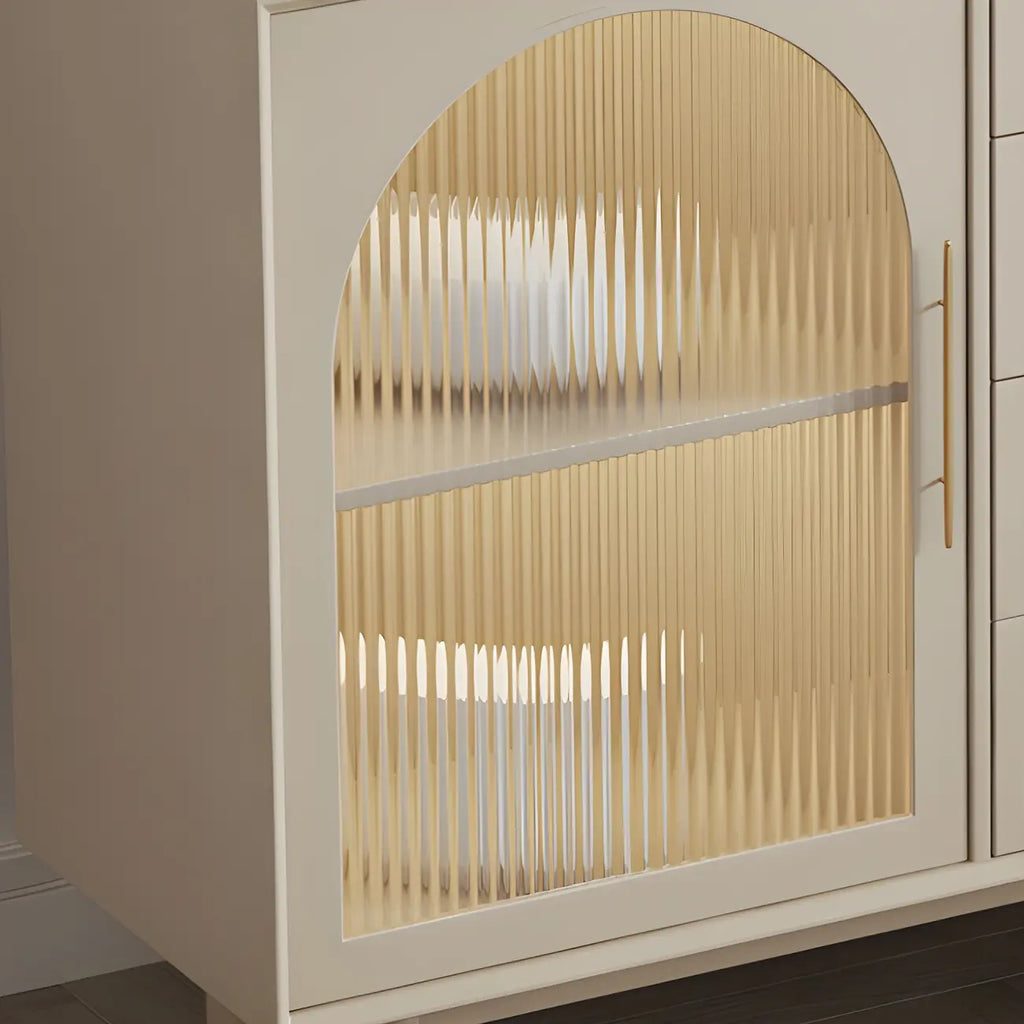 Buffet élégant en bois blanc avec tiroirs et portes vitrées