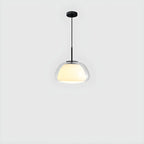 Suspension contemporaine en verre blanc gélatineux pour restaurant