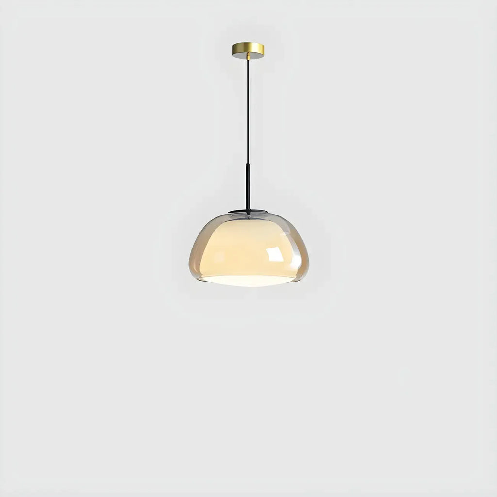Suspension contemporaine en verre blanc gélatineux pour restaurant