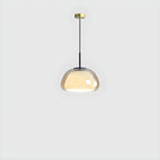 Suspension contemporaine en verre blanc gélatineux pour restaurant