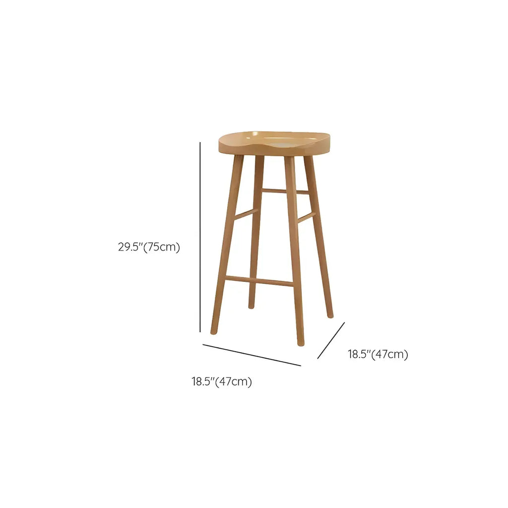 Élégante longue table de bar avec tabourets en bois
