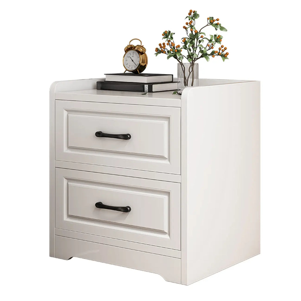 Table de chevet classique étroite en bois blanc avec 3 tiroirs