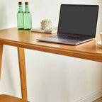 Ensemble de bar moderne en bambou avec tabourets repose-pieds