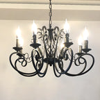 Lampadario vintage a 6 luci in ferro nero per un fascino semplice