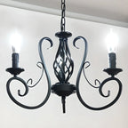 Lampadario vintage a 6 luci in ferro nero per un fascino semplice