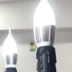 Lampadario vintage a 6 luci in ferro nero per un fascino semplice