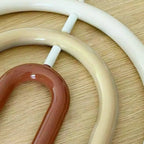Lustre moderne à 6 lumières LED avec un design en forme d'arc-en-ciel
