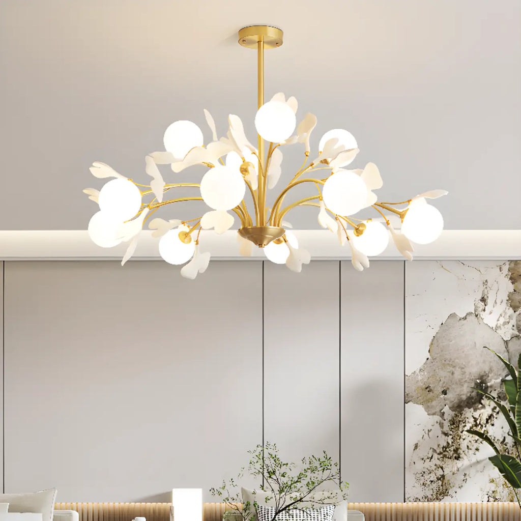 Lustre moderne en laiton à branches au design élégant