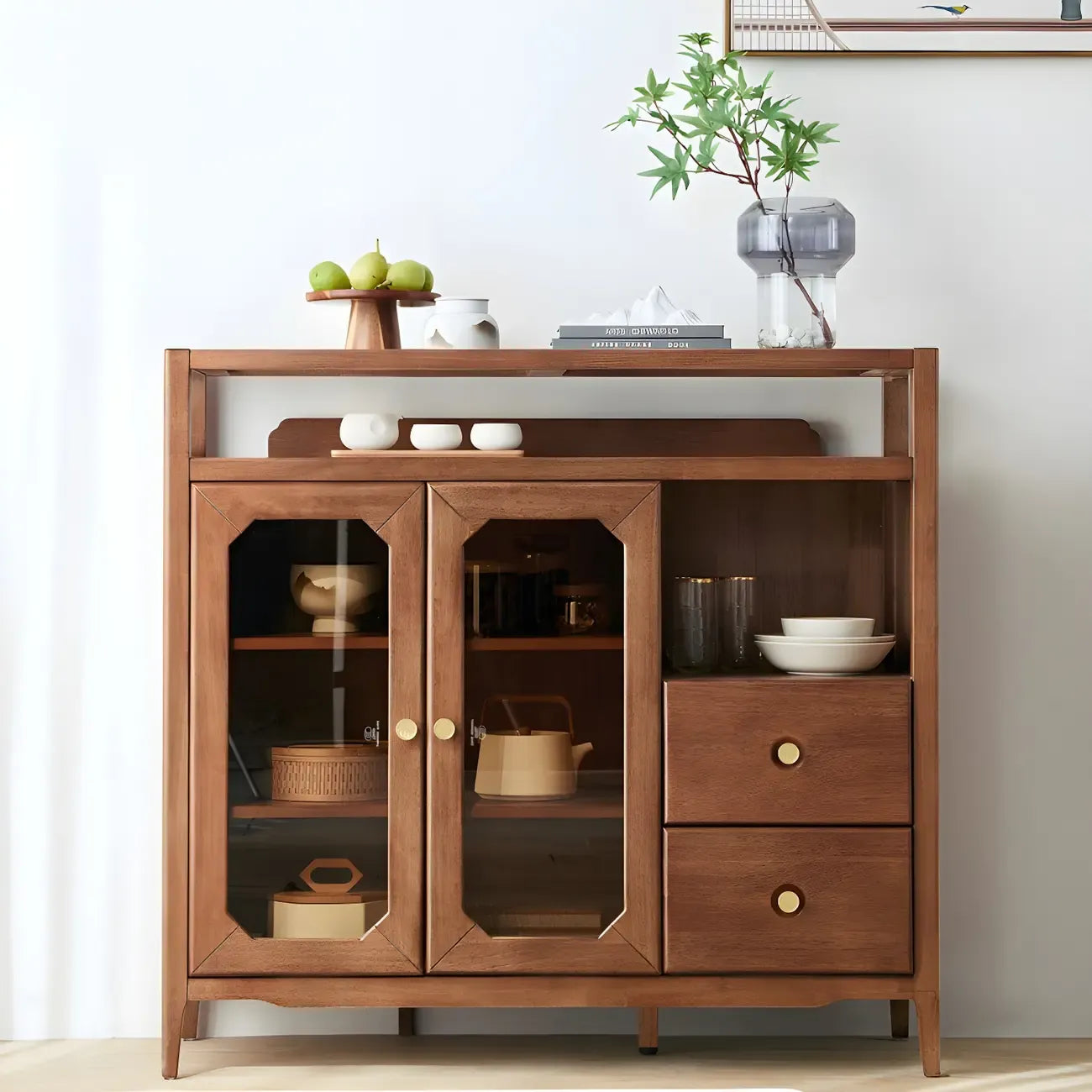 Buffet moderne avec comptoir en verre brun et rangements