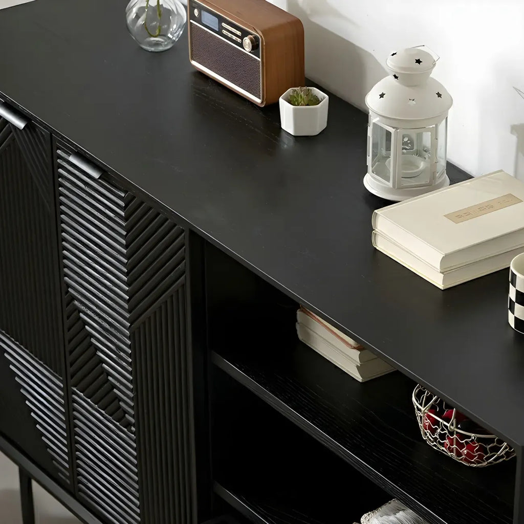 Buffet géométrique en bois noir avec tiroir et armoire
