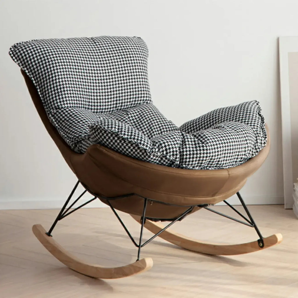 Fauteuil à bascule rembourré de style moderne du milieu du siècle avec repose-pieds
