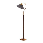 Lampadaire moderne avec abat-jour plissé pour salon