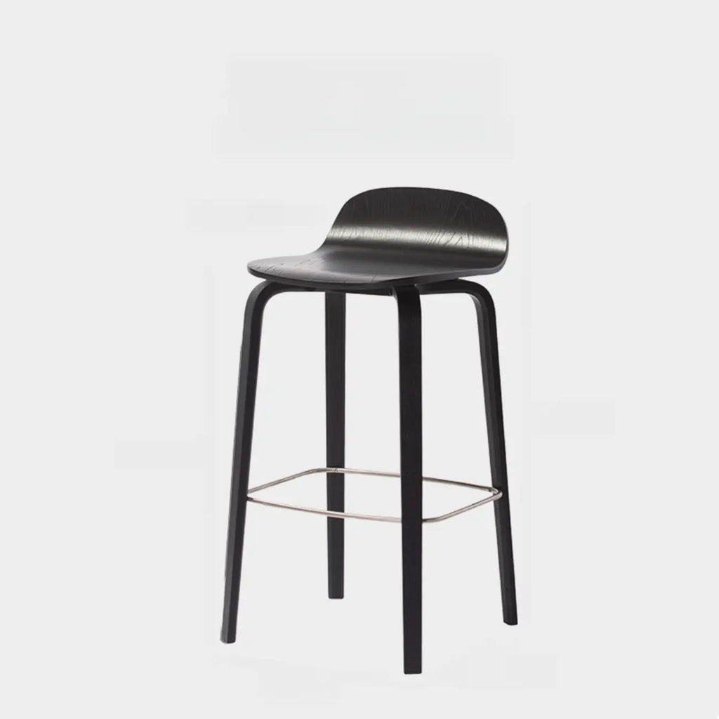 Tabourets de bar minimalistes en bois avec repose-pieds pour la cuisine