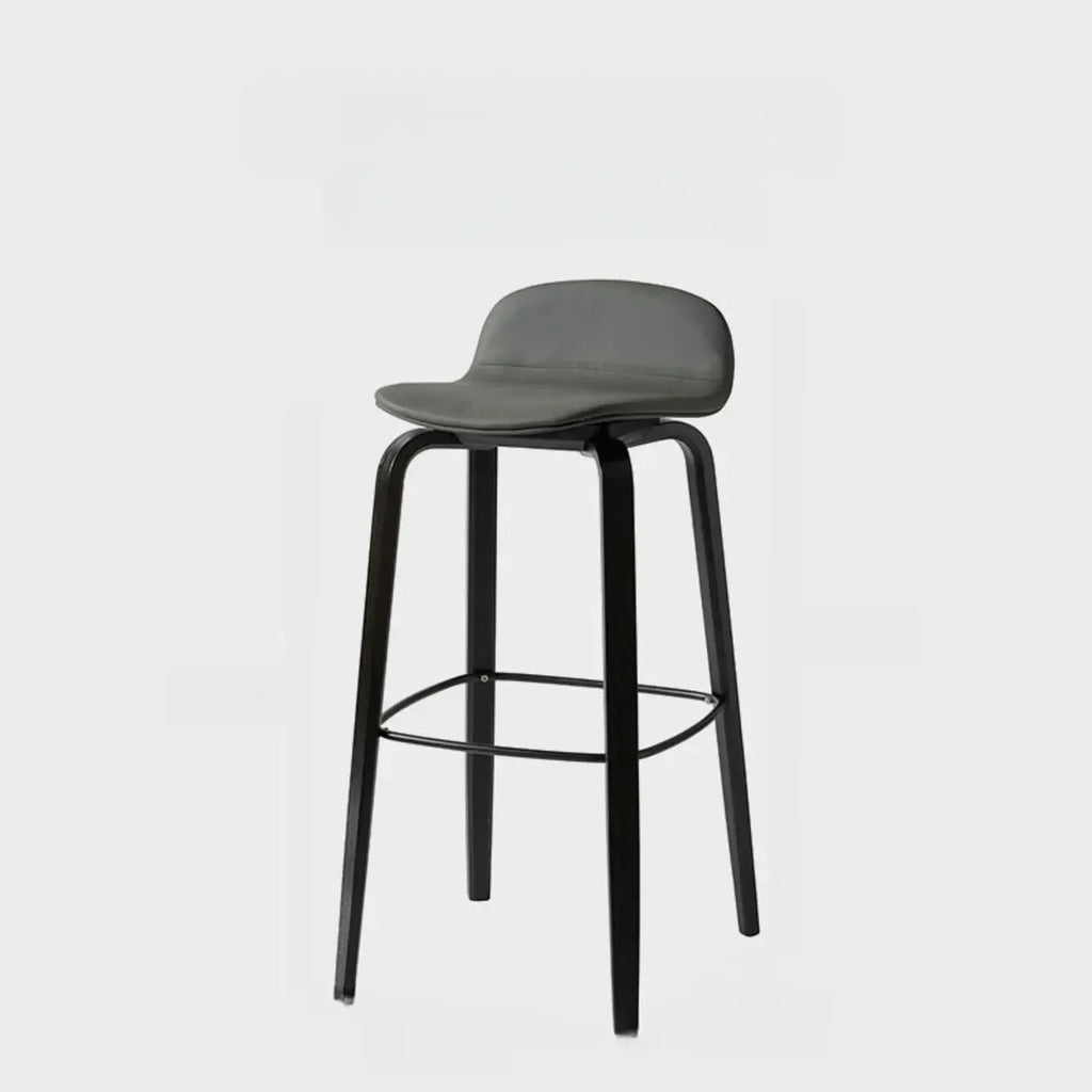 Tabourets de bar minimalistes en bois avec repose-pieds pour la cuisine