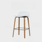 Tabourets de bar minimalistes en bois avec repose-pieds pour la cuisine