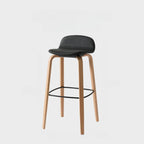 Tabourets de bar minimalistes en bois avec repose-pieds pour la cuisine