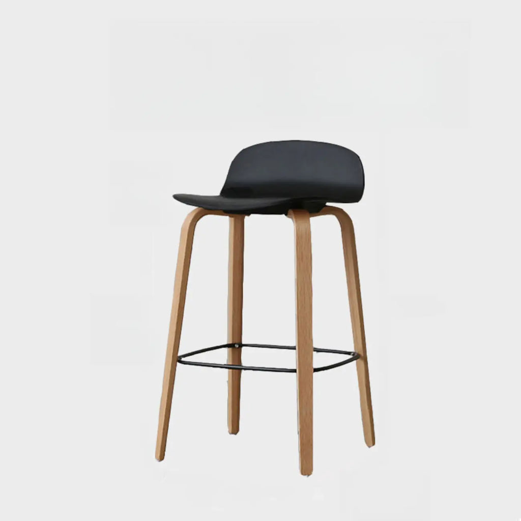 Tabourets de bar minimalistes en bois avec repose-pieds pour la cuisine