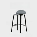 Tabourets de bar minimalistes en bois avec repose-pieds pour la cuisine